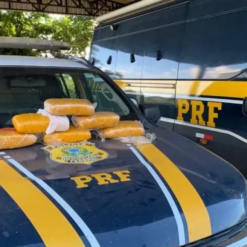 PRF apreende Maconha sendo transportada por homem em ônibus, em Ji-Paraná