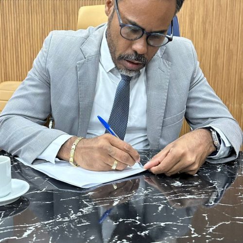 Vereador Dr. Santana vota SIM à recomposição salarial dos servidores públicos municipais