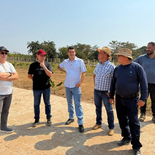 Vereador Adalto acompanha Secretário da Semesc na obra de Cemitério em União Bandeirantes