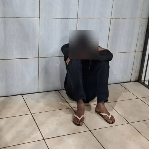 Força Tática prende homem por tráfico de drogas na rodoviária