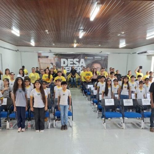 Formatura dos alunos Agentes Mirins celebra a cidadania no trânsito