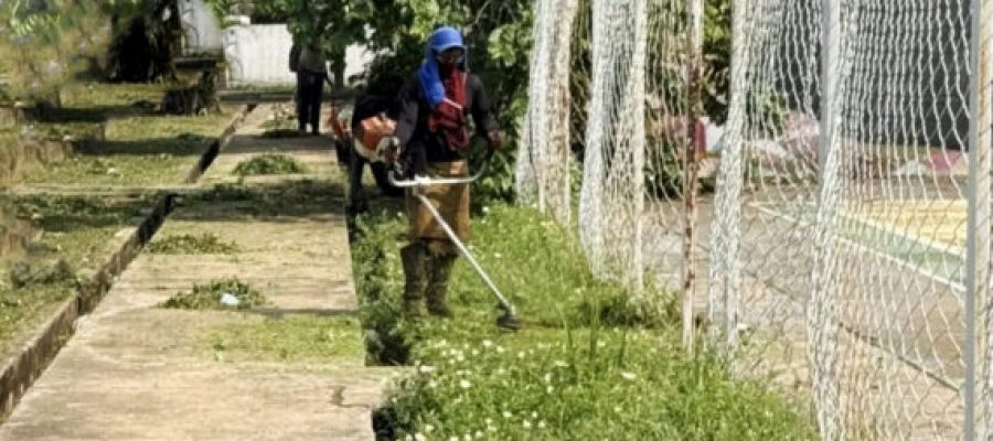 Complexo Poliesportivo Deroche, em Porto Velho, recebe serviços de limpeza