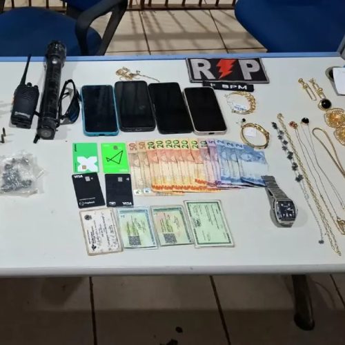 PM recupera materiais de furtos e prende homem por receptação e posse de munição no Nova Esperança