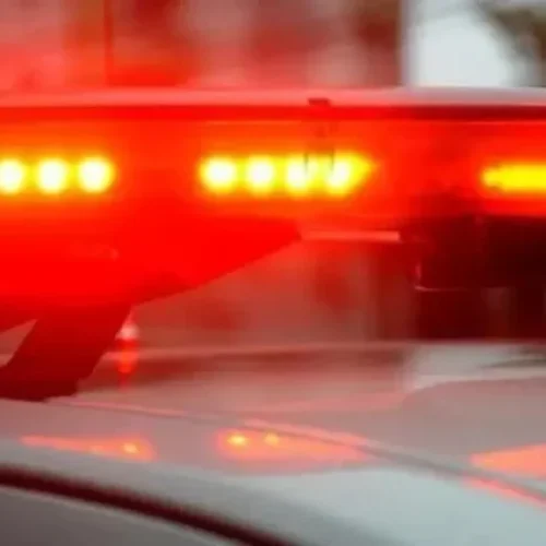 Suspeito de tráfico tenta fugir de moto, mas é derrubado à bala por guarnição da Polícia