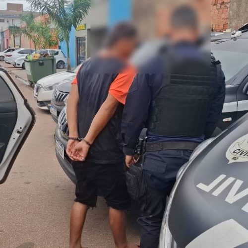 Homem é preso após ameaçar ex-companheira de morte e queimar roupas da vítima em Porto Velho