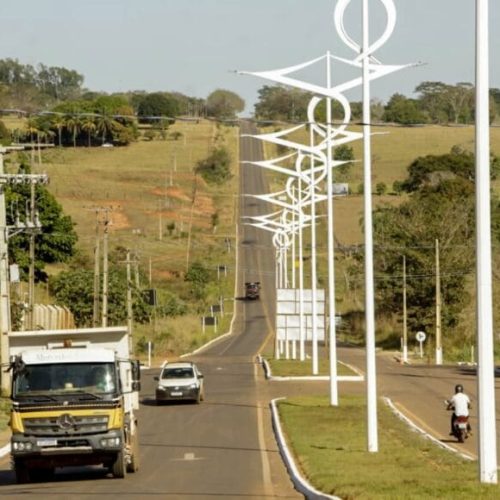 Mais de R$ 310 milhões em investimentos do governo de RO garantem 84 km de asfalto e infraestrutura completa na RO-370
