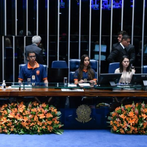 Programa Jovem Senador e Senadora Brasileiros 2026 incentiva protagonismo estudantil e formação cidadã