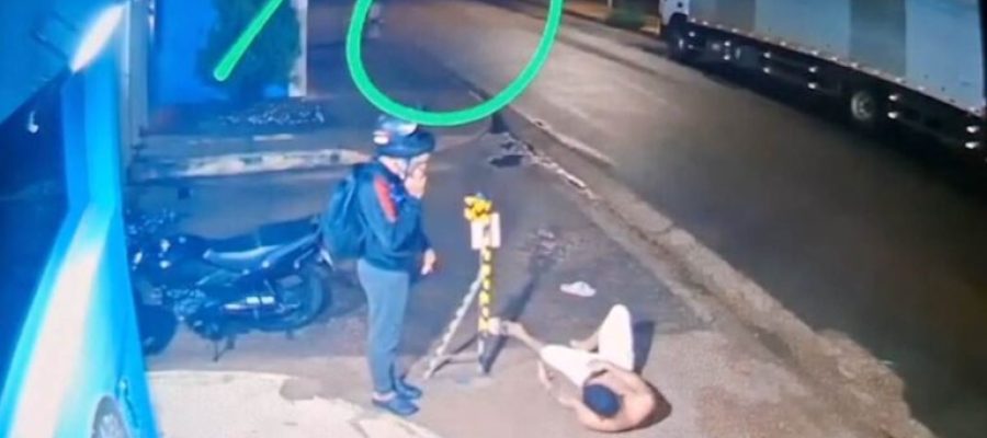 Jovem sofre tentativa de homicídio a faca e pede socorro em frente a residencial em Porto Velho
