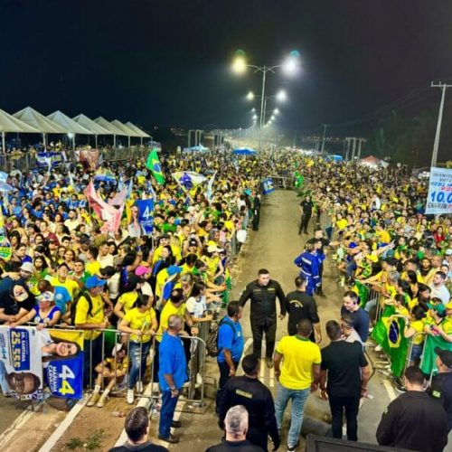 Vídeos: Início do comício da candidata Mariana Carvalho com Jair Bolsonaro