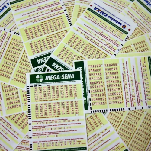 Mega-Sena acumula e prêmio vai a R$ 45 milhões