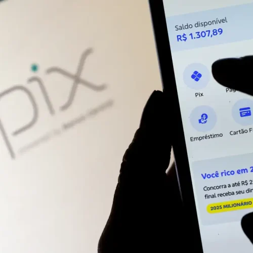 Pix completa cinco anos perto de movimentar R$ 30 trilhões por ano