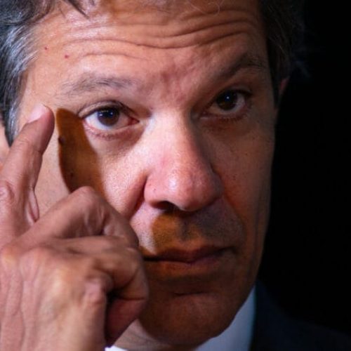 Haddad afirma que nova regra do Pix não afetará pequenos negócios nem classe média
