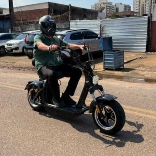 Proprietários de ciclomotores têm até 31 de dezembro de 2025 para regularização de registro e licenciamento