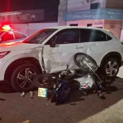 Motoboy fica em estado grave após colisão com HR-V em Porto Velho