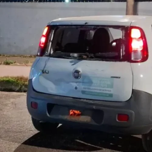Motoboy fica gravemente ferido em colisão com veículo oficial da Sesau em Porto Velho