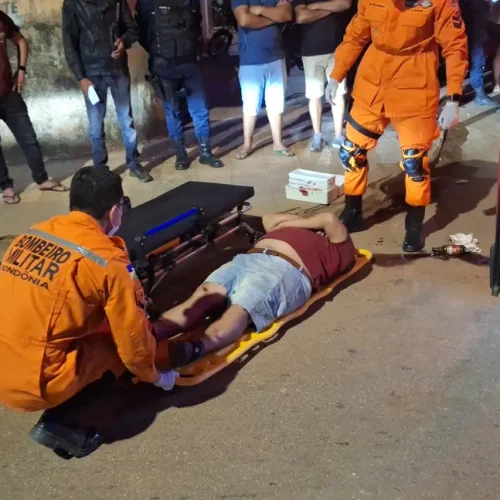 Motociclista fica inconsciente após queda grave na zona Leste