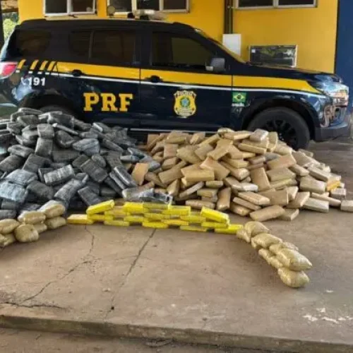 Motorista é preso pela PRF com fundo falso e drogas na BR-364 em Porto Velho