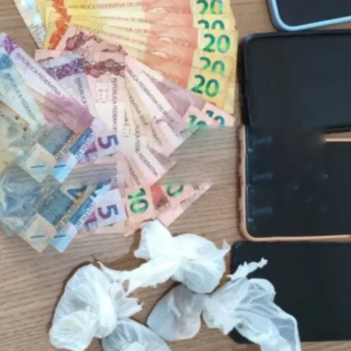 Mulher é presa em flagrante por tráfico de drogas em Parecis