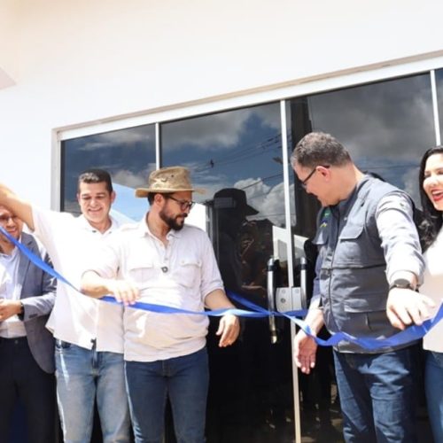 Cristiane Lopes marca presença em entrega inédita de água tratada em União Bandeirantes