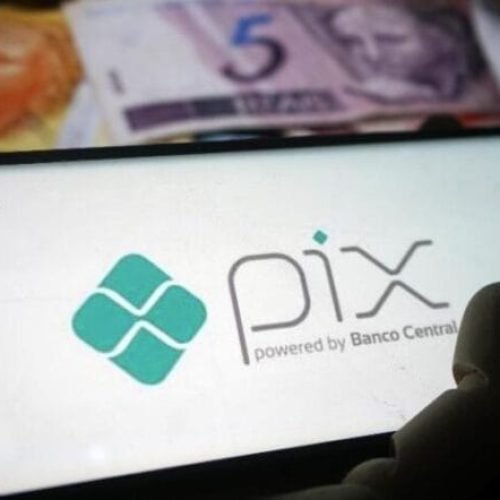 Pix supera dinheiro como forma de pagamento mais utilizada pelo brasileiro