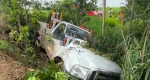 Pneu estoura e motorista perde controle de camionete na RO-303