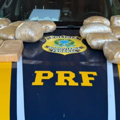 PRF apreende drogas transportadas em motocicleta na BR-364 em Porto Velho