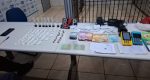 Mulher é presa após tentar esconder drogas em poço durante fuga de suspeito em Porto Velho