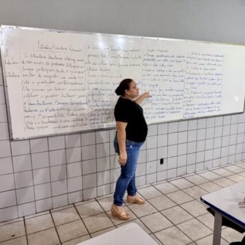 Governo de RO institui novo auxílio-deslocamento e reajusta auxílio-alimentação da Educação