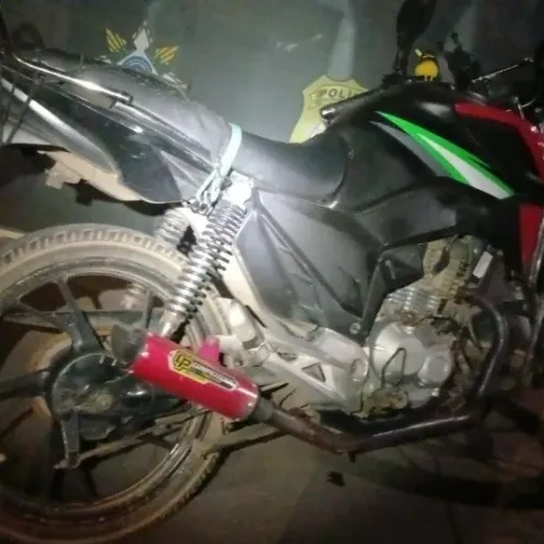 Condutor detido após perseguição em alta velocidade e desafio à Polícia