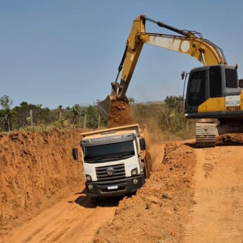 Recuperação e manutenção da RO-484 garantem trafegabilidade e fortalecimento do agronegócio em Santa Luzia d’Oeste