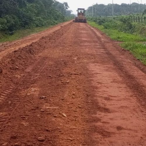 Manutenção e recuperação da RO-135 entre os distritos de Porto Rolim do Guaporé e Izidolândia são iniciadas