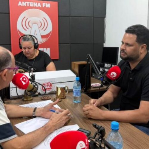 Samuel Costa defende reforço da segurança pública e combate às facções em entrevista na Antena Hits 102 FM