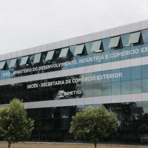 Mdic suspende prazos de processos comerciais contra empresas do RS