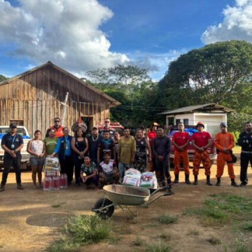 Famílias indígenas recebem do governo de RO cestas básicas e água mineral