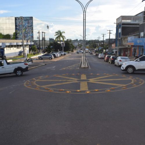 Projetos de sinalização viária promovem mais segurança e mobilidade nos municípios de Rondônia