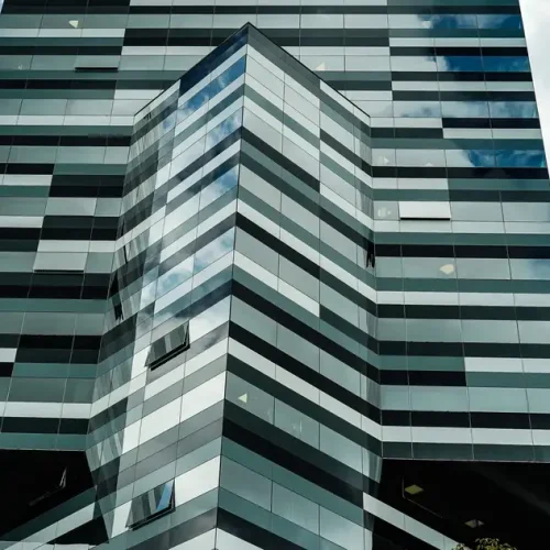 Polícia Federal abre concurso para 1.000 vagas com salários de até R$ 26,8 mil; inscrições começam em 26 de maio