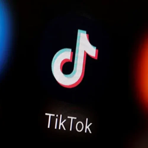 China refuta rumores de venda do TikTok para Elon Musk