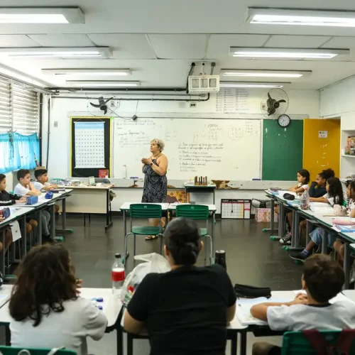 Carteira nacional do professor será entregue em outubro, anuncia MEC