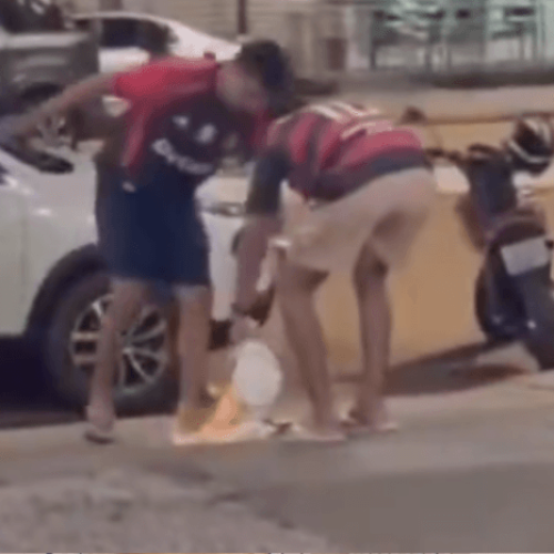VÍDEO: provocação falha e flamenguistas se queimam ao atear fogo em camisa do Palmeiras