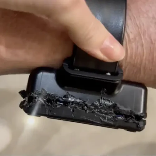 Bolsonaro usou solda para tentar abrir tornozeleira; confira vídeo