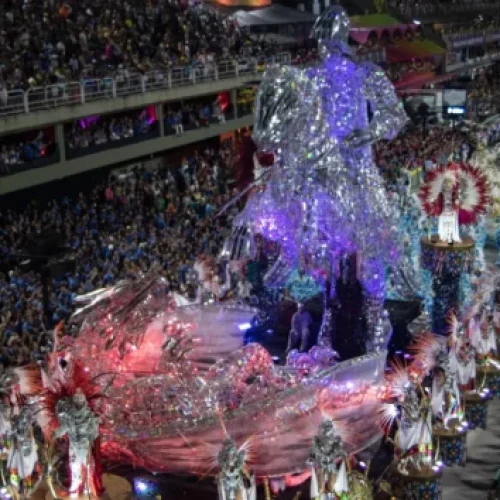Vila Isabel é última escola a divulgar enredo para o carnaval 2025