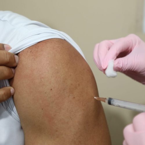 Campanha de vacinação contra influenza segue até maio e reforça prevenção à gripe